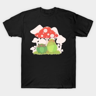 Adorable Frogs Chilling Under Mushroom Umbrella T-Shirt